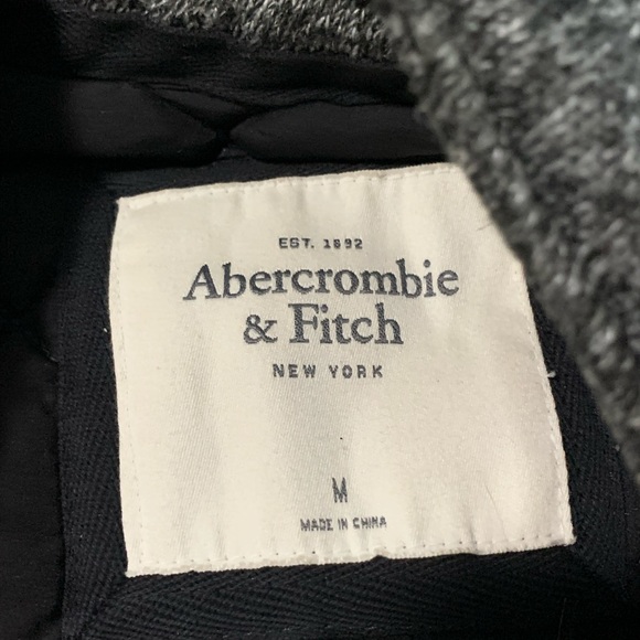 It can be for men and women - Picture 3 of 3